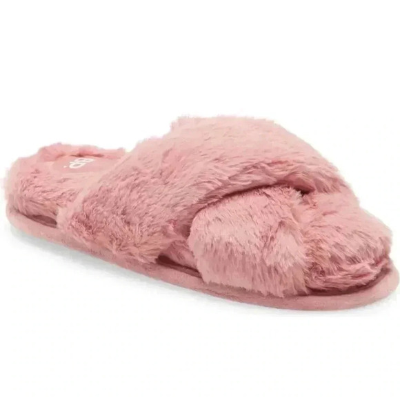 Sophie Criss Cross Plush Slippers - Picture 1 of 5